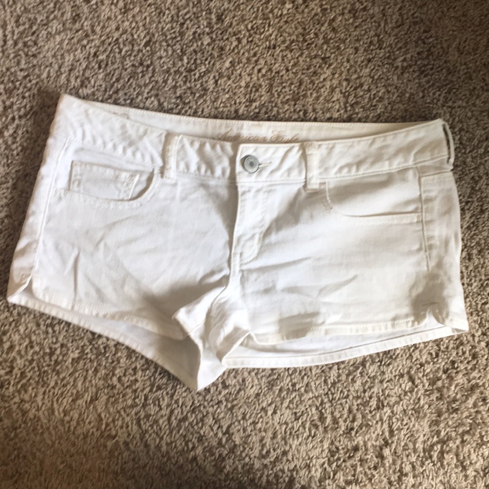 Shorts - Picture 2 of 6